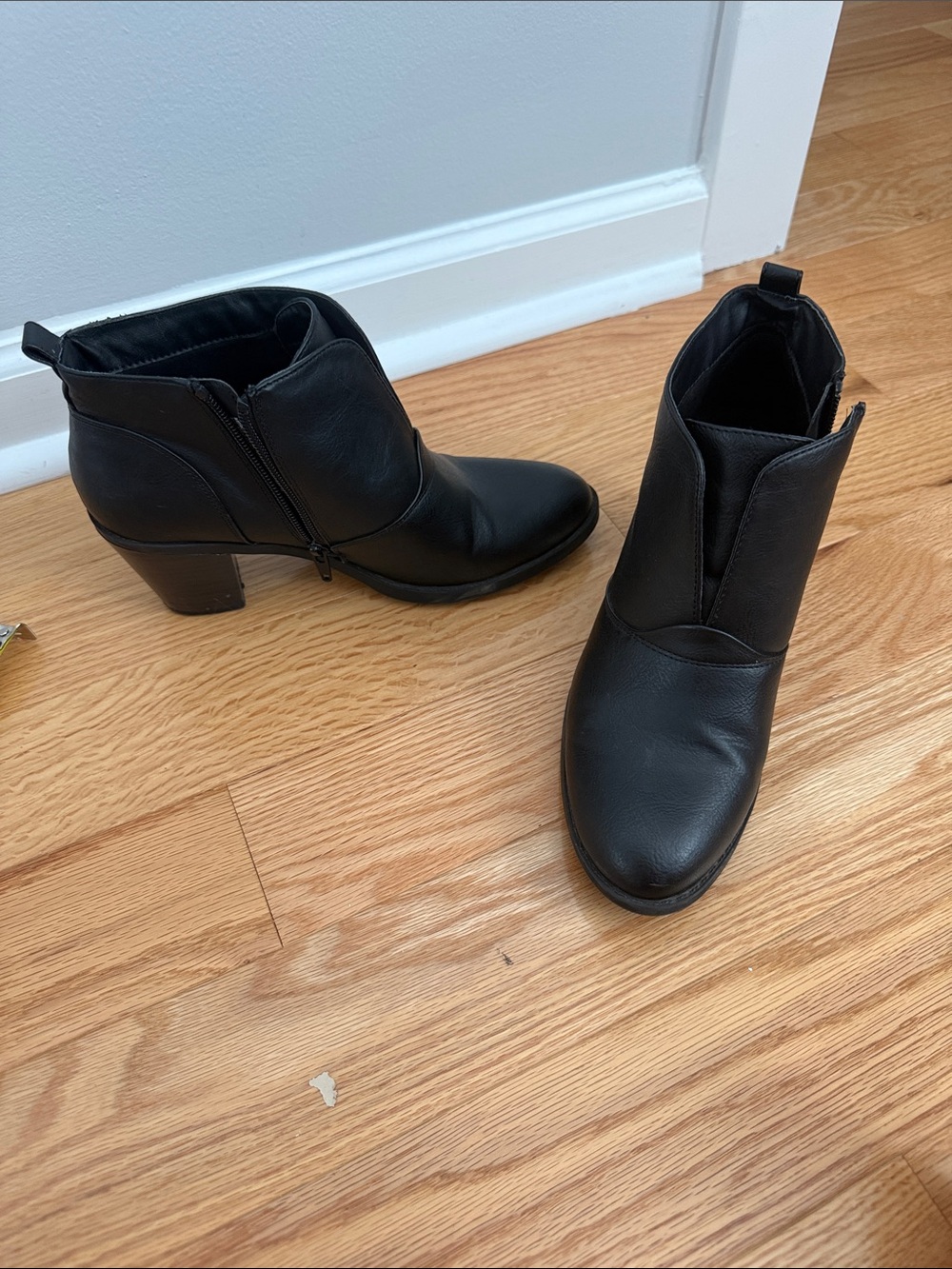 Kim Rogers Black Faux Leather Ankle Booties with Block Heel